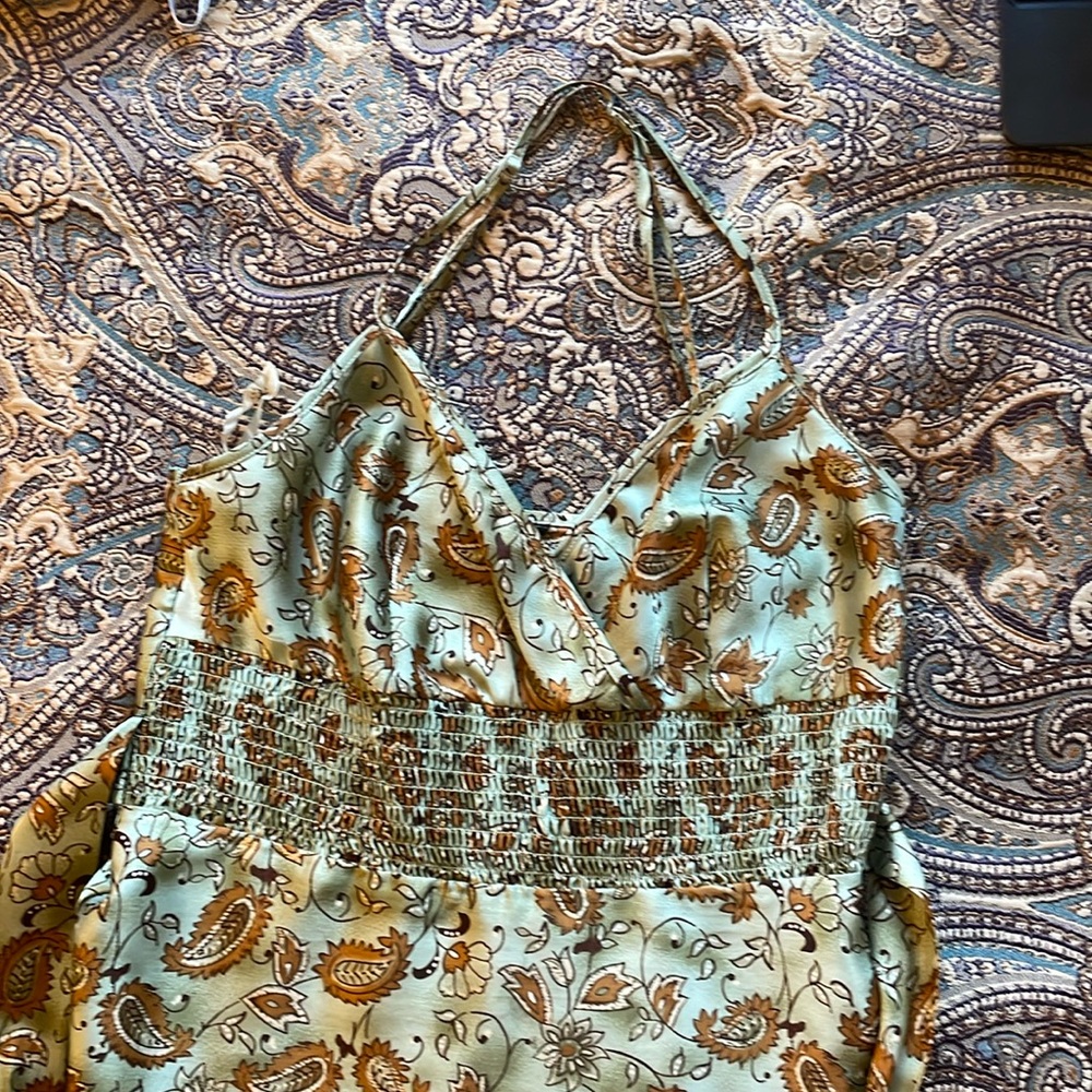 Unknown Brand, Olive Dress, Flows, Pattern Designs; brown leafs